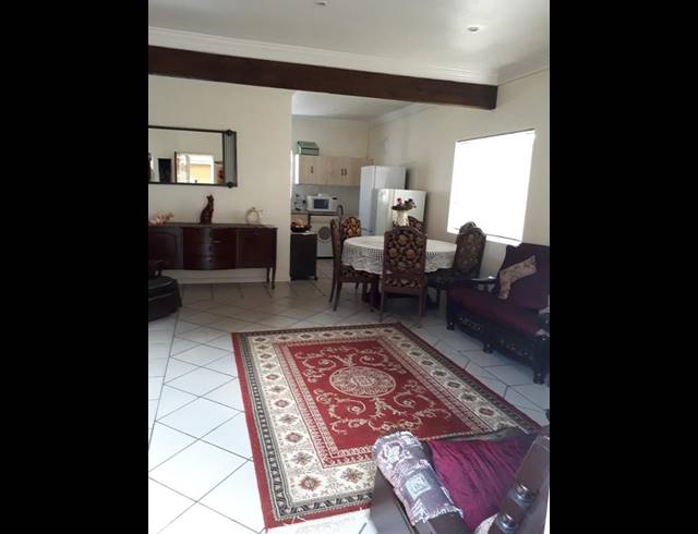 2 BEDROOM PROPERTY TO RENT IN WIERDA PARK